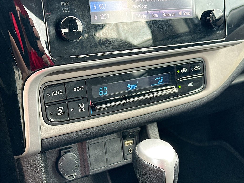 Used 2018 Toyota Corolla L image 14