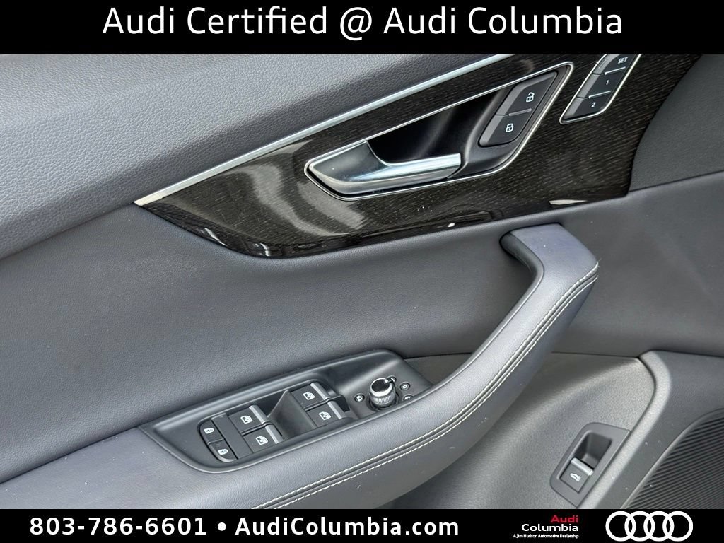 Certified 2025 Audi Q7 3.0T Premium Plus AWD/4WD image 21