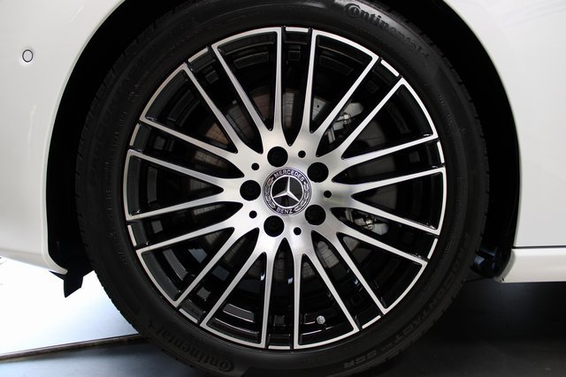 Used 2024 Mercedes-Benz C 300 4MATIC Sedan image 33