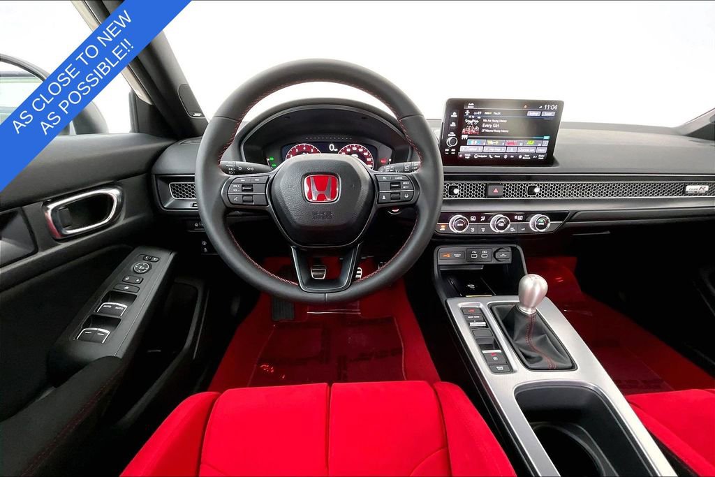 Used 2025 Honda Civic Type R image 8