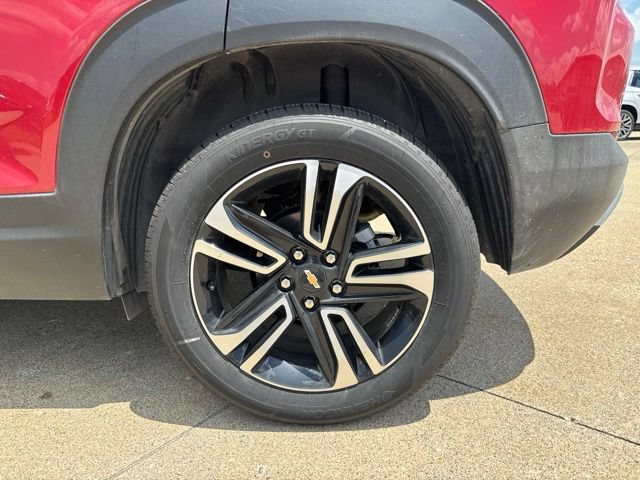 Used 2026 Chevrolet TrailBlazer LT w/ Driver Confidence Package FWD image 11