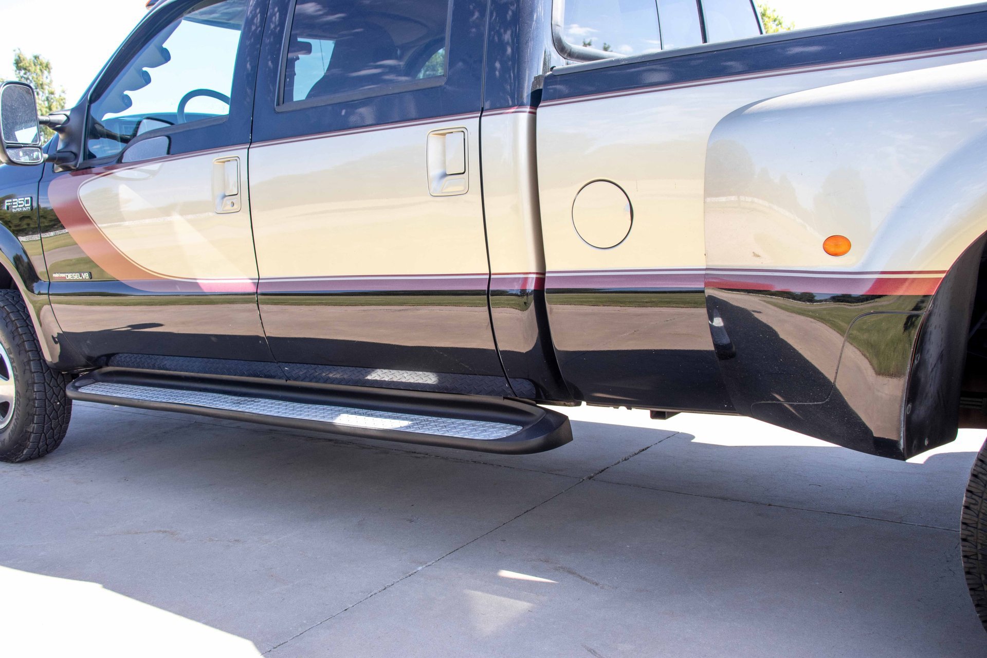 Used 2000 Ford F350 Lariat image 13