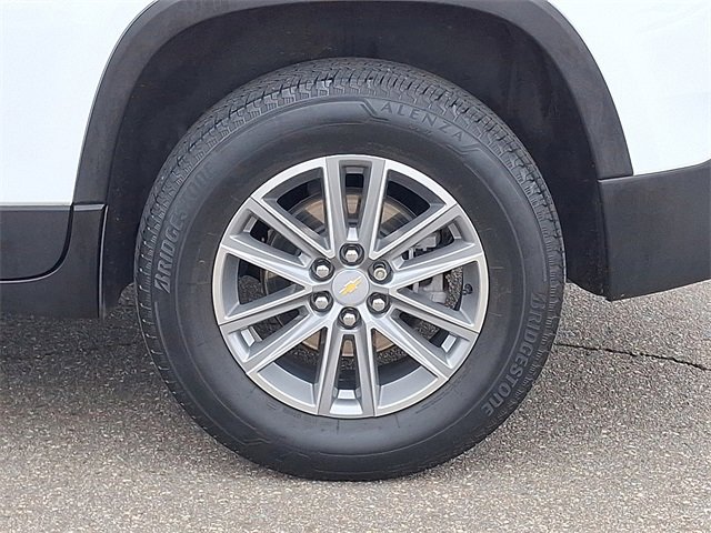 Used 2023 Chevrolet Traverse LT image 29