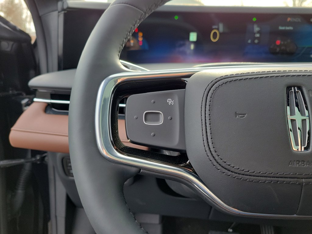 New 2026 Lincoln Nautilus Reserve AWD/4WD image 24