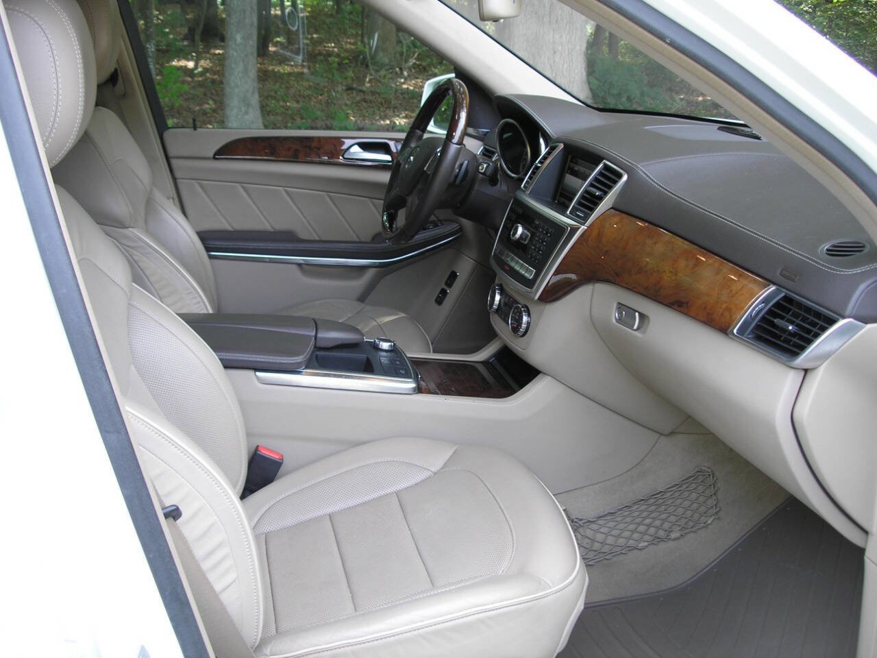 Used 2013 Mercedes-Benz GL 450 4MATIC image 8