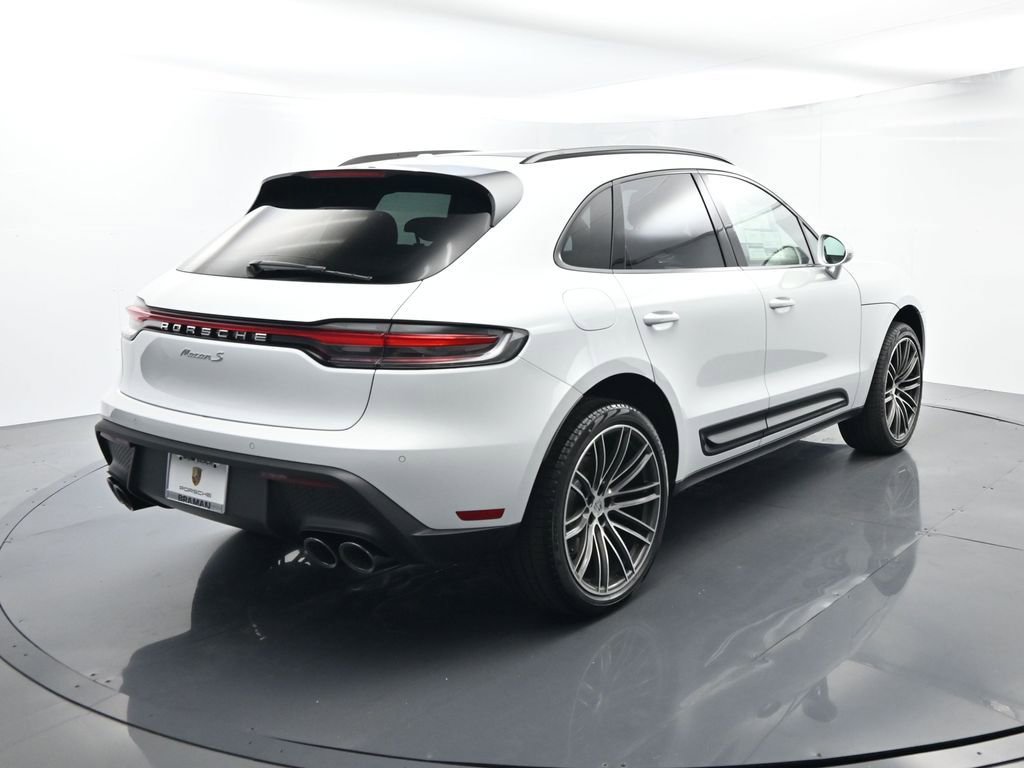 Certified 2026 Porsche Macan S image 14