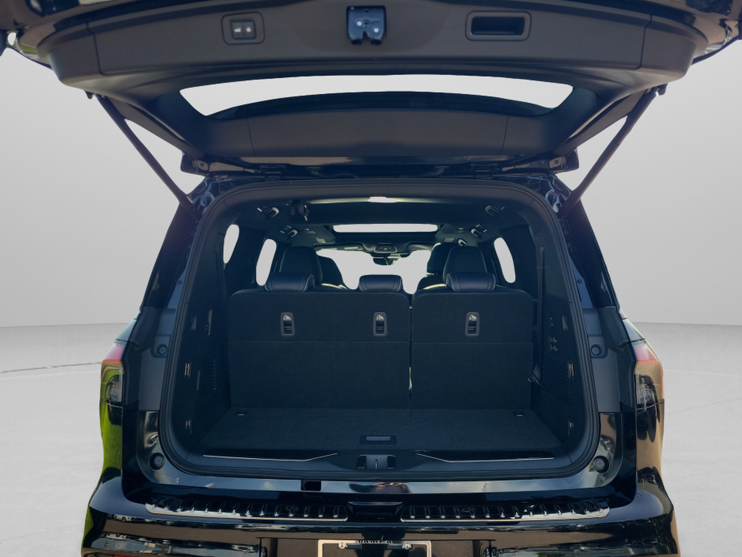 Certified 2026 INFINITI QX80 4WD w/ Sport Exterior Package image 45