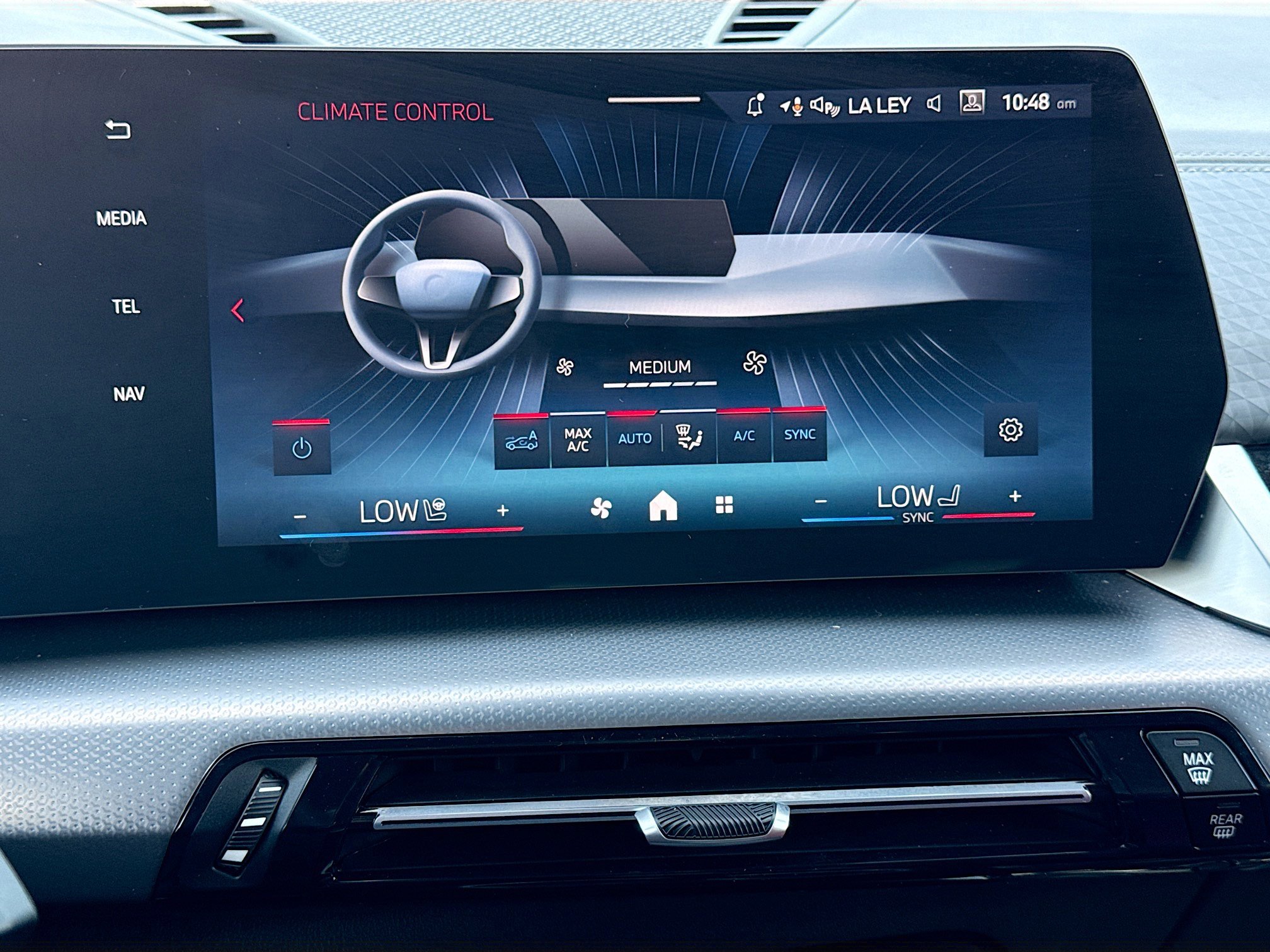 Used 2025 BMW X2 M35i image 35