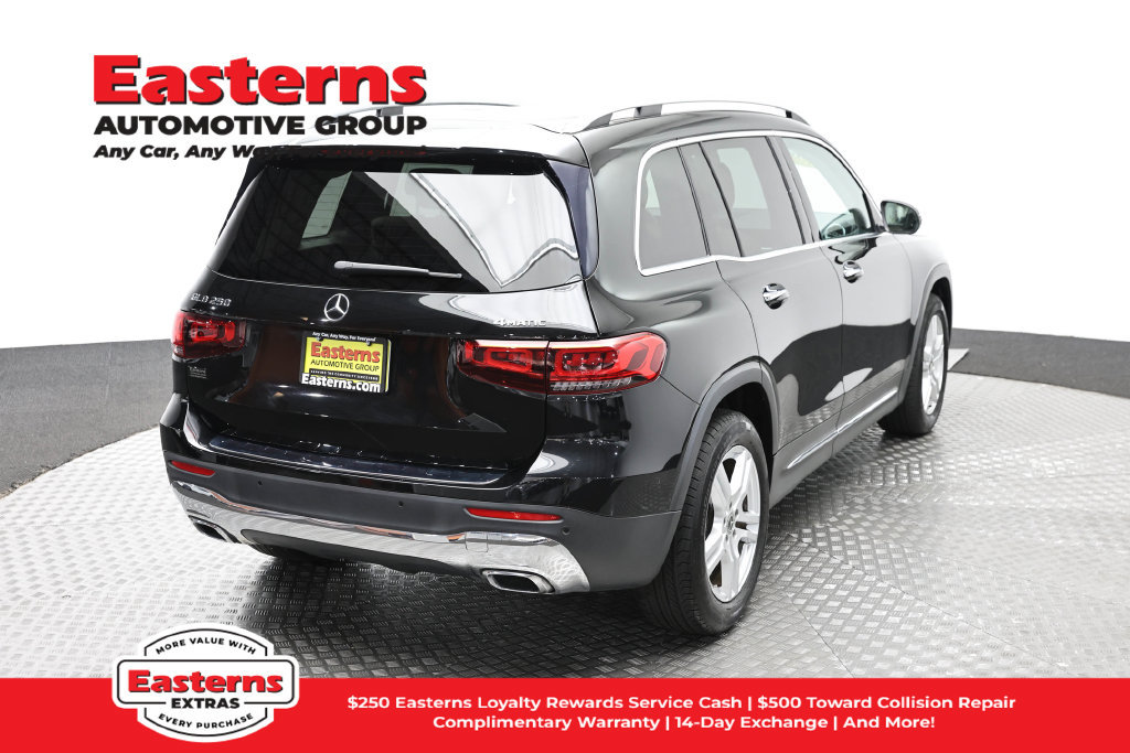Used 2022 Mercedes-Benz GLB 250 4MATIC image 4