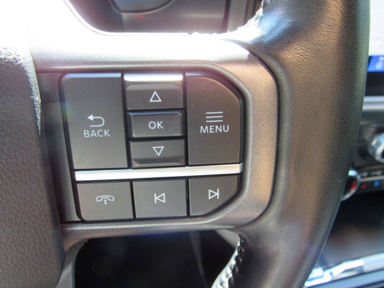 Used 2024 Ford F150 Lariat AWD/4WD image 25