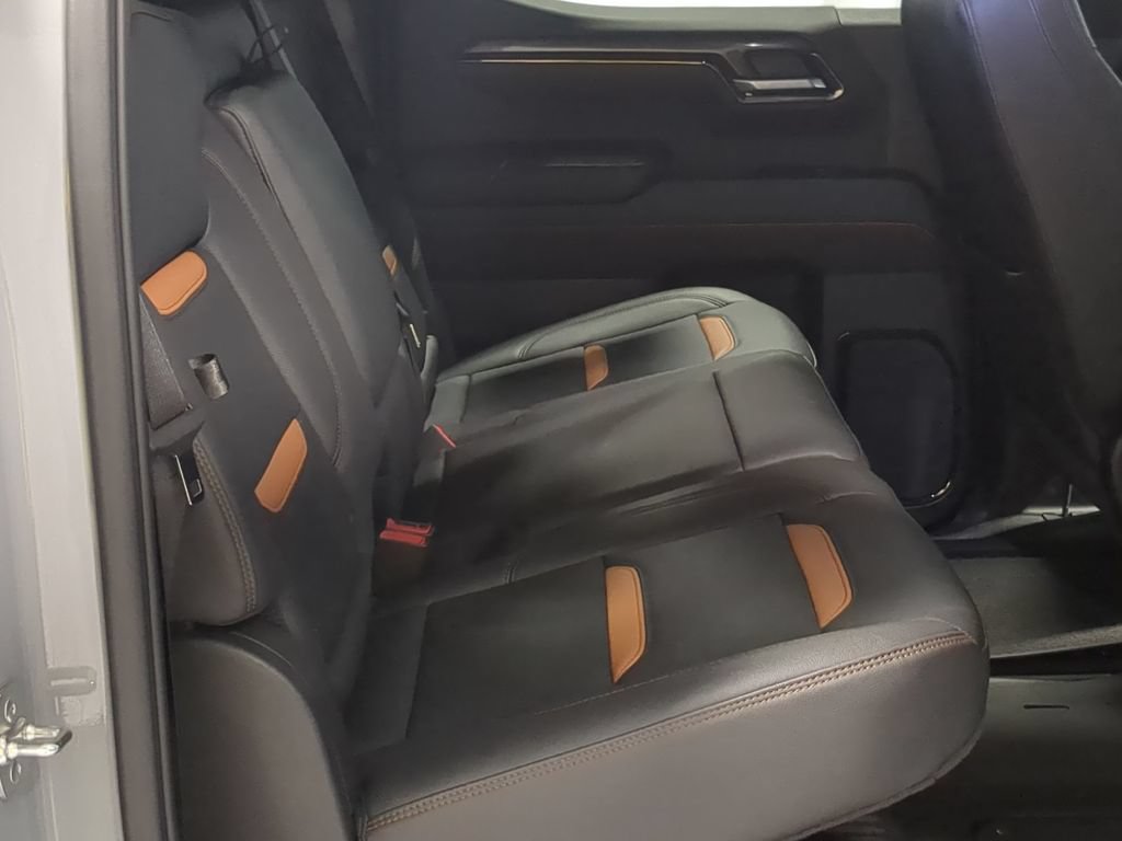 Used 2025 GMC Sierra 1500 AT4 w/ AT4 Premium Package AWD/4WD image 20