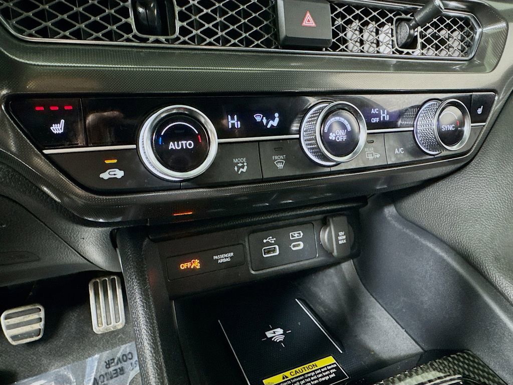 Used 2023 Acura Integra A-Spec image 18