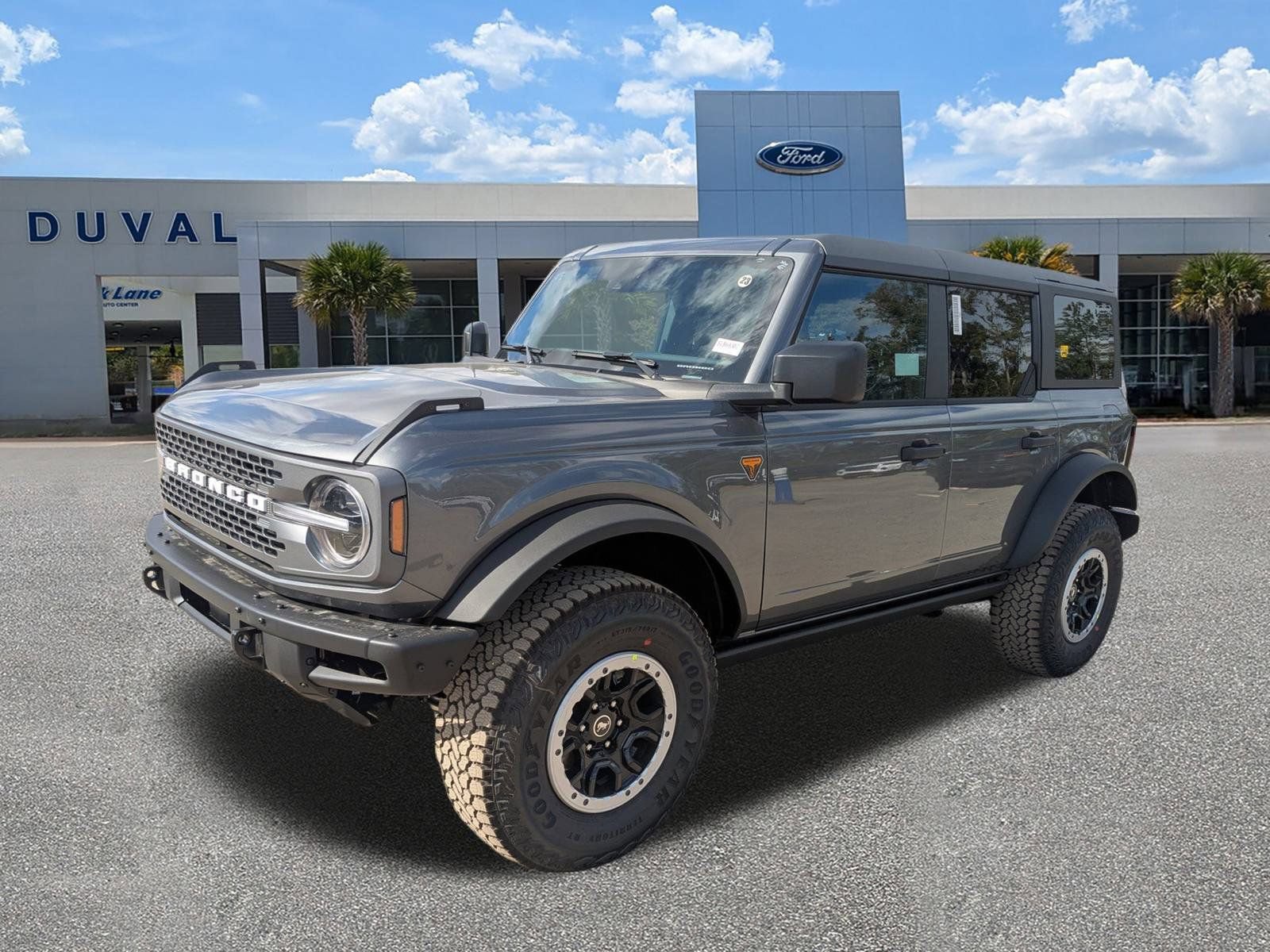 New 2025 Ford Bronco Badlands w/ Sasquatch Package AWD/4WD image 8