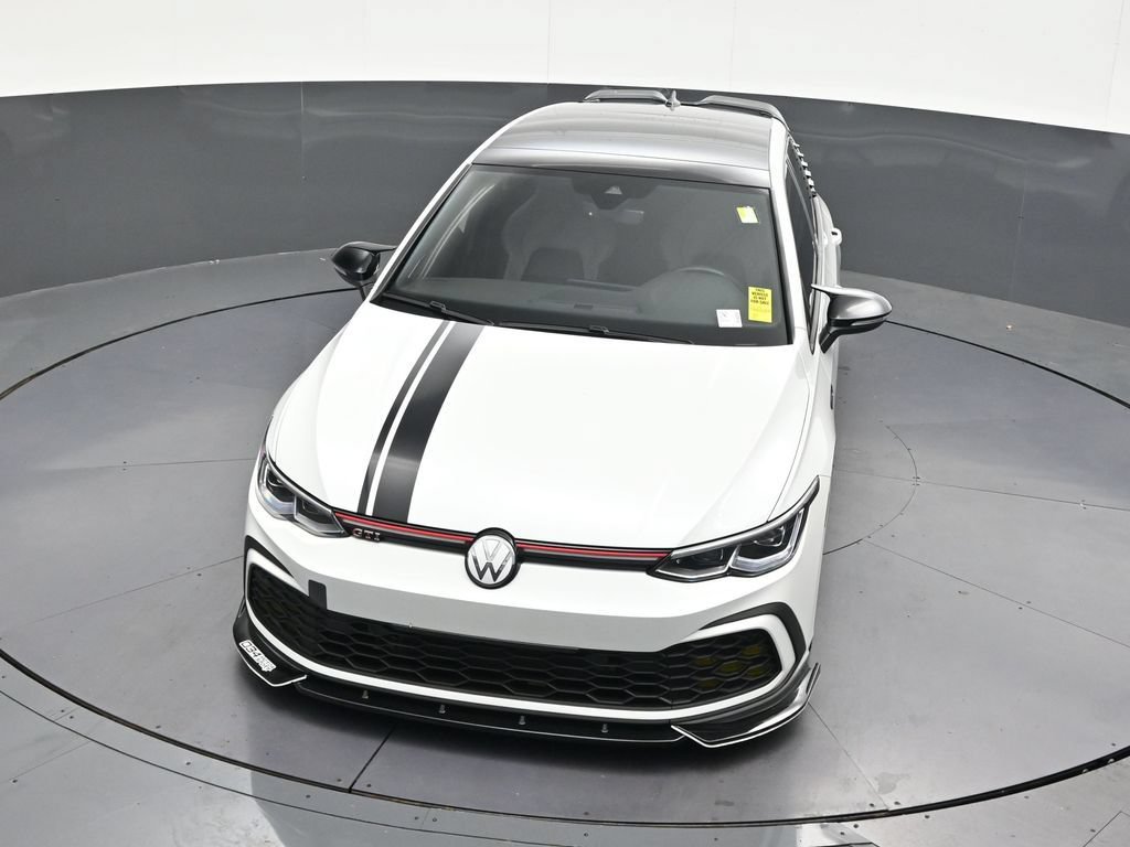 Used 2024 Volkswagen GTI SE FWD image 22