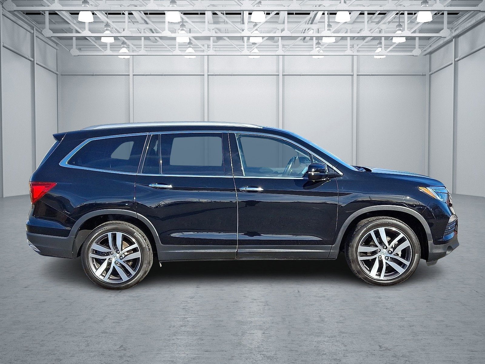 Used 2018 Honda Pilot Elite image 7