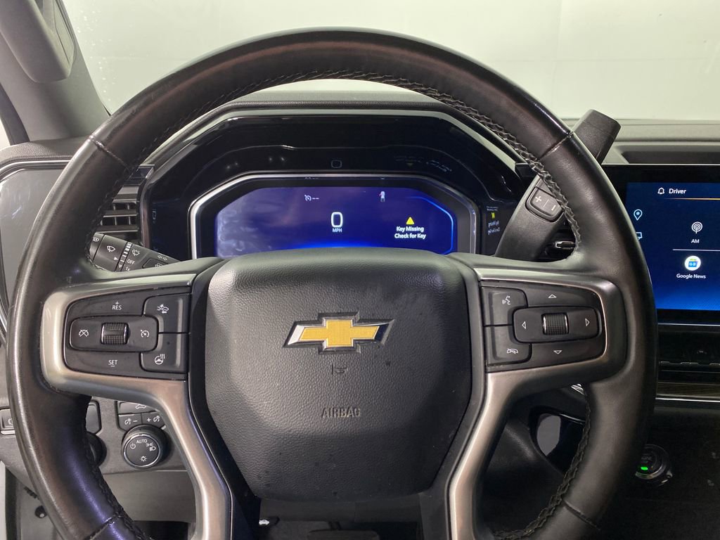 Used 2023 Chevrolet Silverado 1500 LT image 13