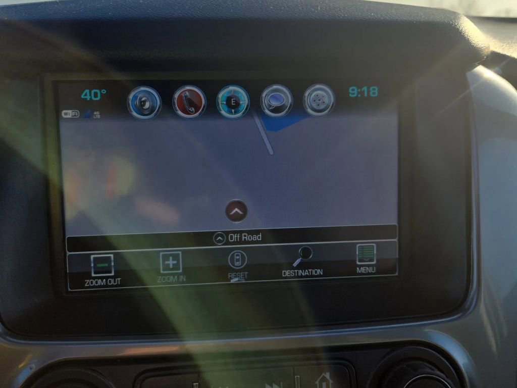 Used 2018 Chevrolet Suburban LT image 7