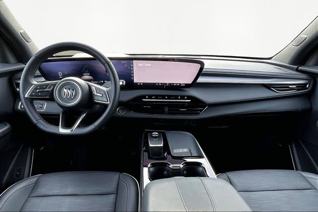 Used 2025 Buick Enclave Sport Touring image 7