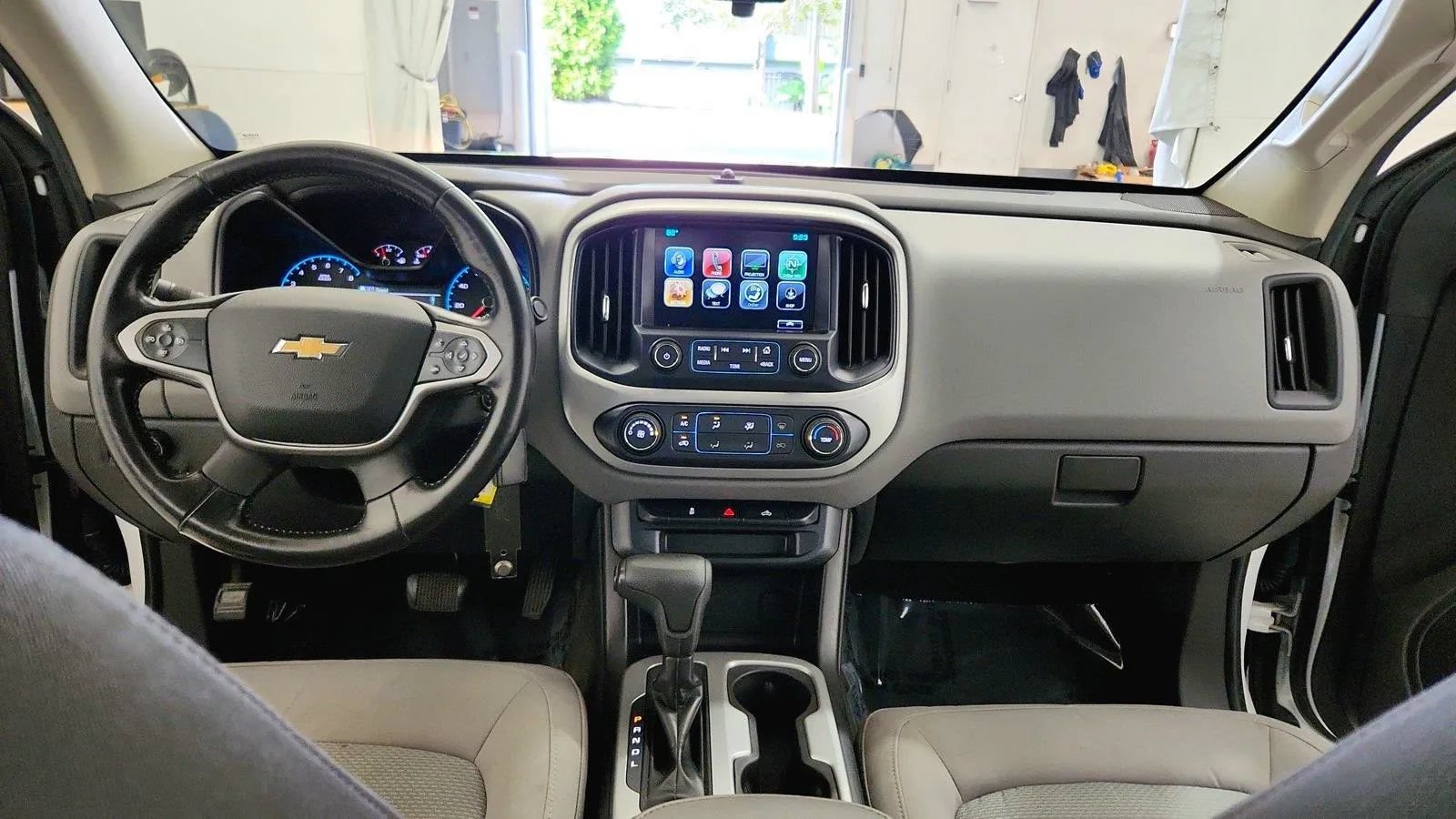 Used 2018 Chevrolet Colorado LT RWD image 27