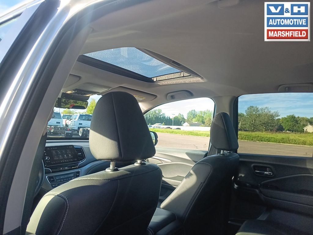 Used 2025 Honda Ridgeline RTL image 5