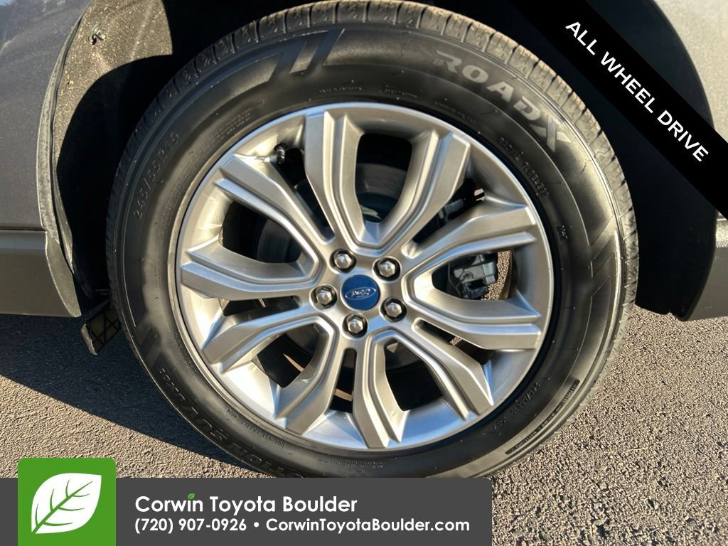Used 2022 Ford Edge Titanium AWD/4WD image 31