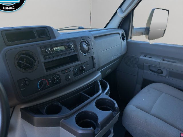 Used 2022 Ford E-350 and Econoline 350 Super Duty w/ Power Windows & Locks Group RWD image 17