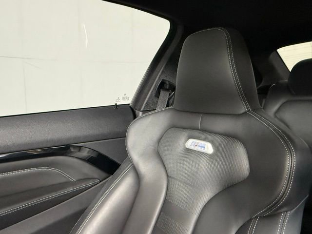 Used 2015 BMW M4 Coupe RWD image 23