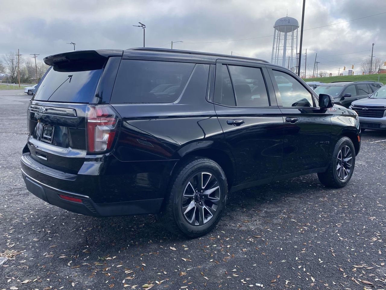 Used 2021 Chevrolet Tahoe Z71 w/ Z71 Off-Road Package image 6