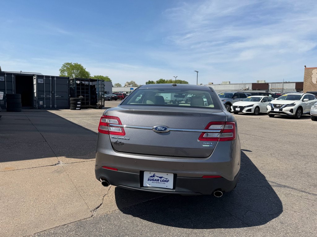 Used 2013 Ford Taurus SEL AWD/4WD image 5