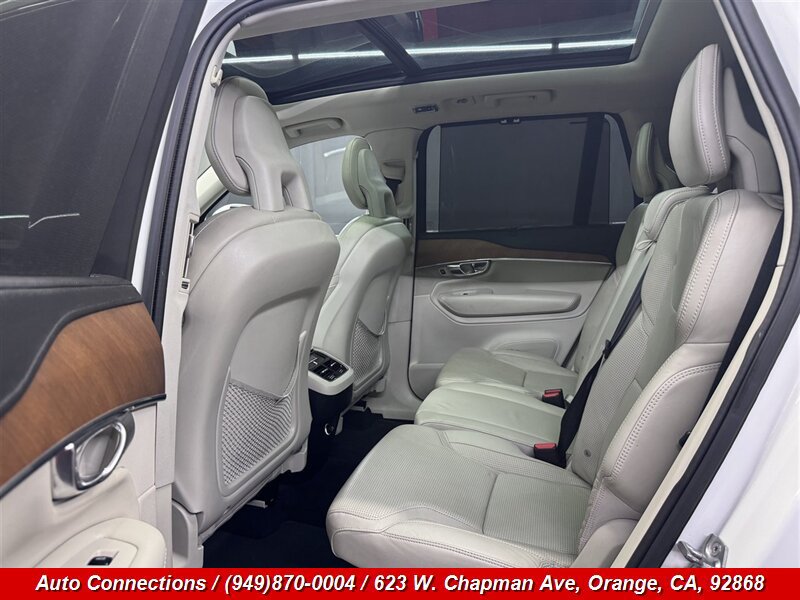 Used 2016 Volvo XC90 T6 Inscription w/ Vision Package AWD/4WD image 9