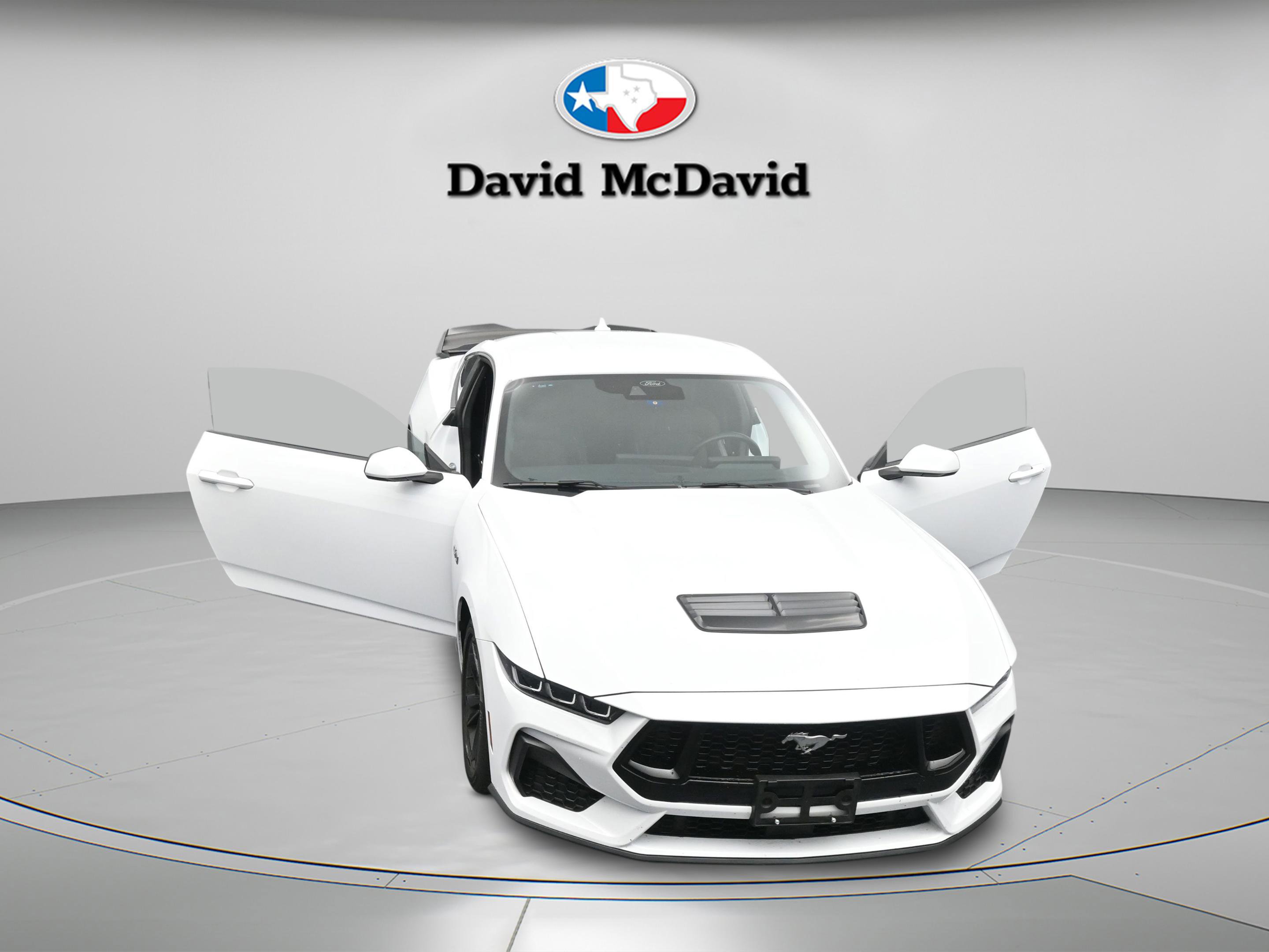 Used 2025 Ford Mustang GT RWD image 41