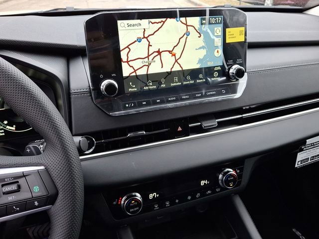 New 2025 Mitsubishi Outlander SE image 11