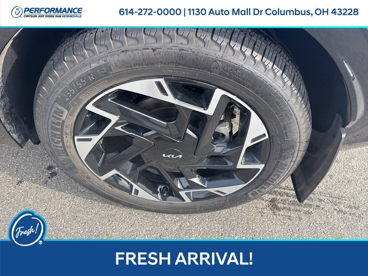 Used 2025 Kia Sportage SX image 11