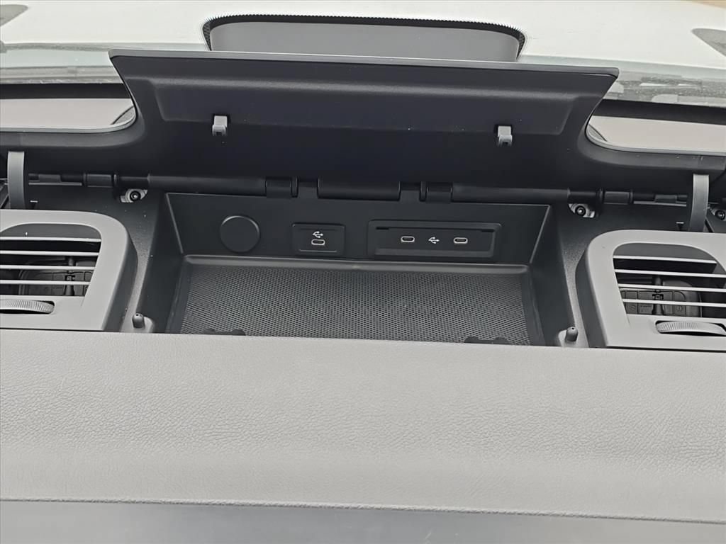 New 2026 Mercedes-Benz Sprinter 2500 image 22