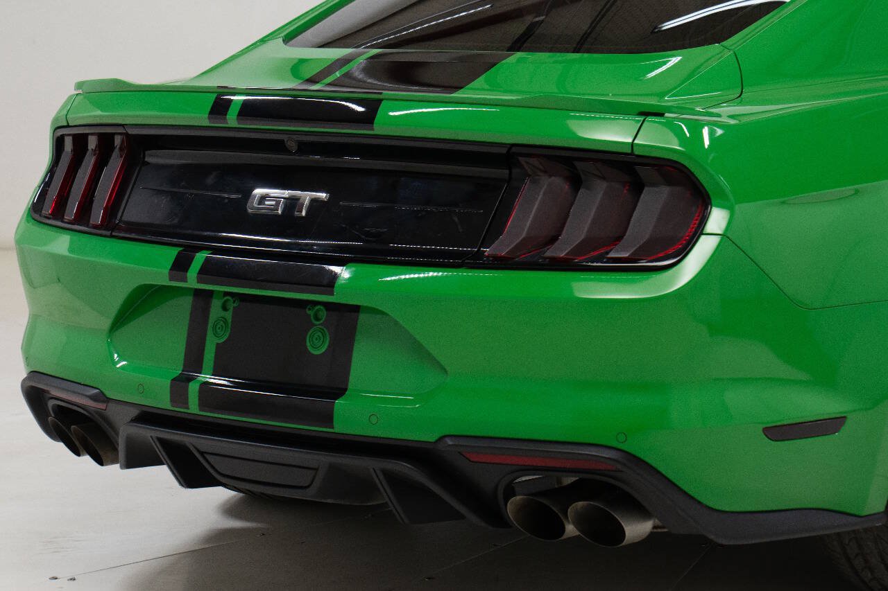 Used 2019 Ford Mustang GT RWD image 12