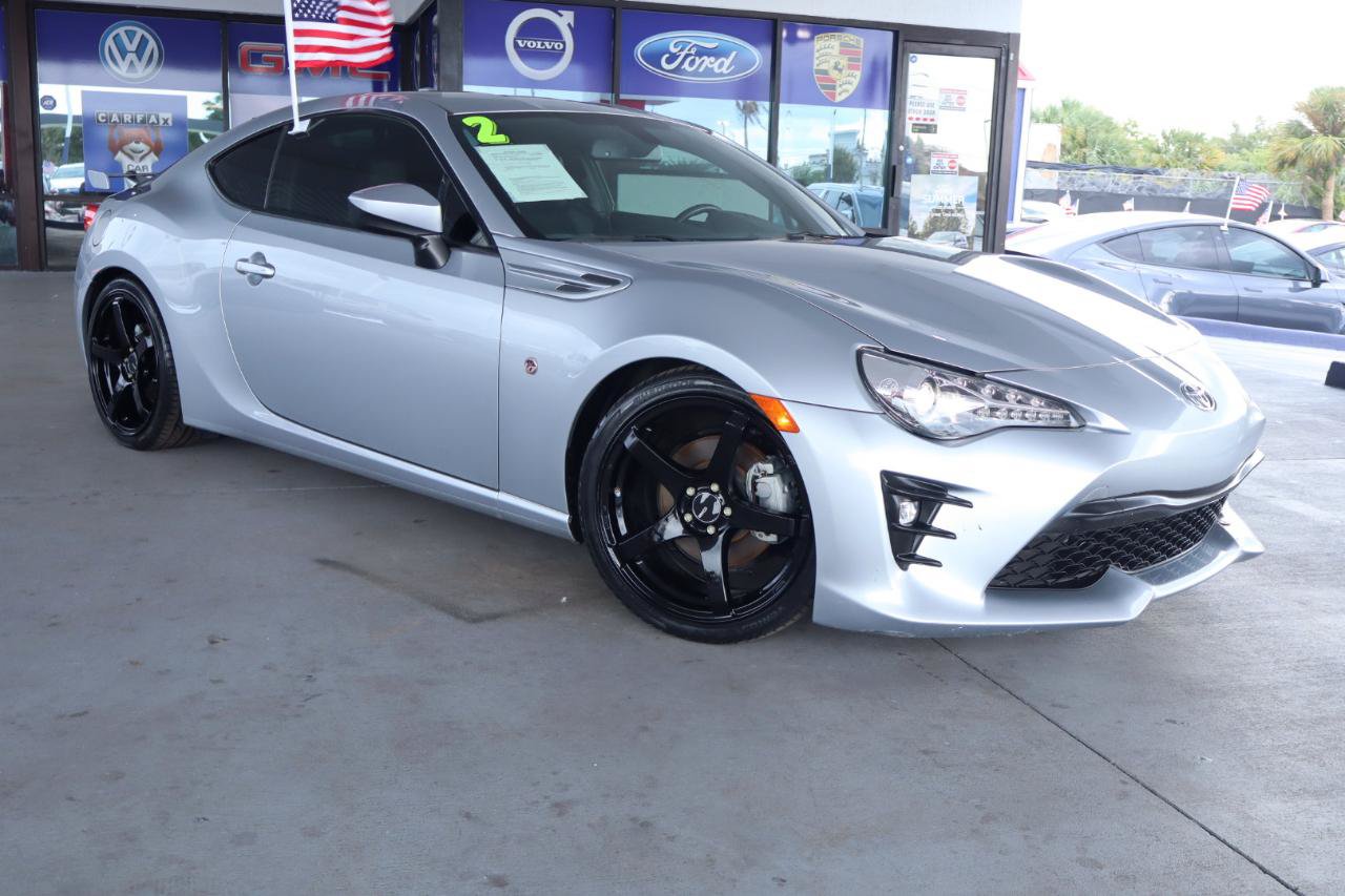 Used 2020 Toyota 86 RWD image 3