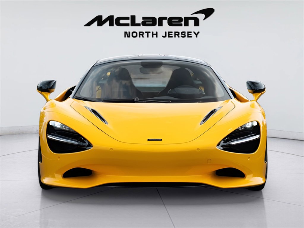 New 2025 McLaren 750S image 3