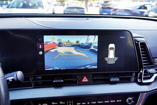 Used 2024 Kia Sportage EX image 26