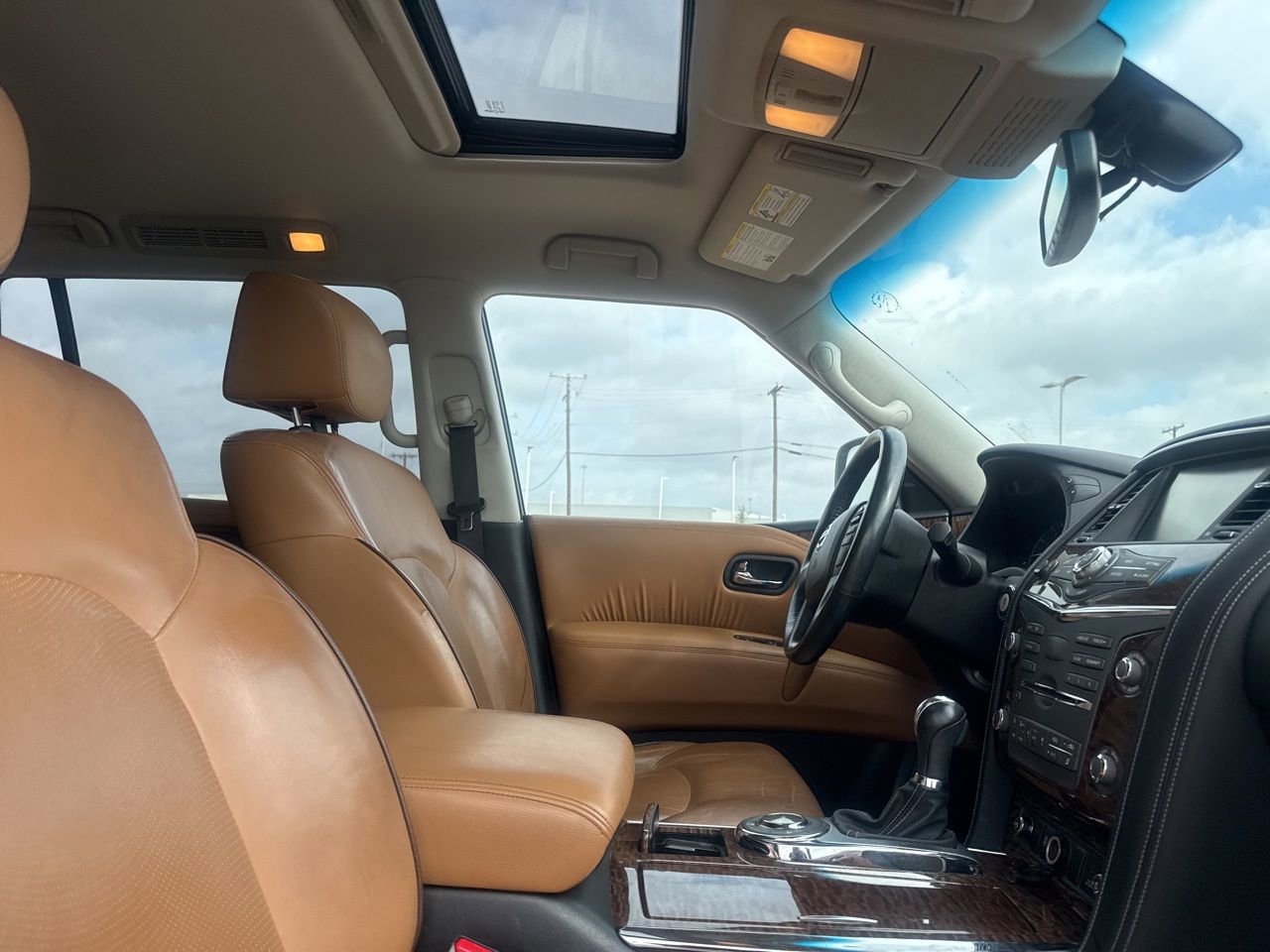 Used 2017 Nissan Armada Platinum image 27