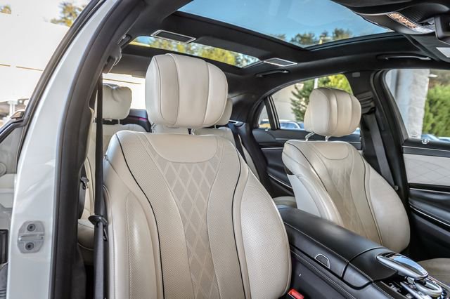 Used 2018 Mercedes-Benz S 560 4MATIC Sedan image 43