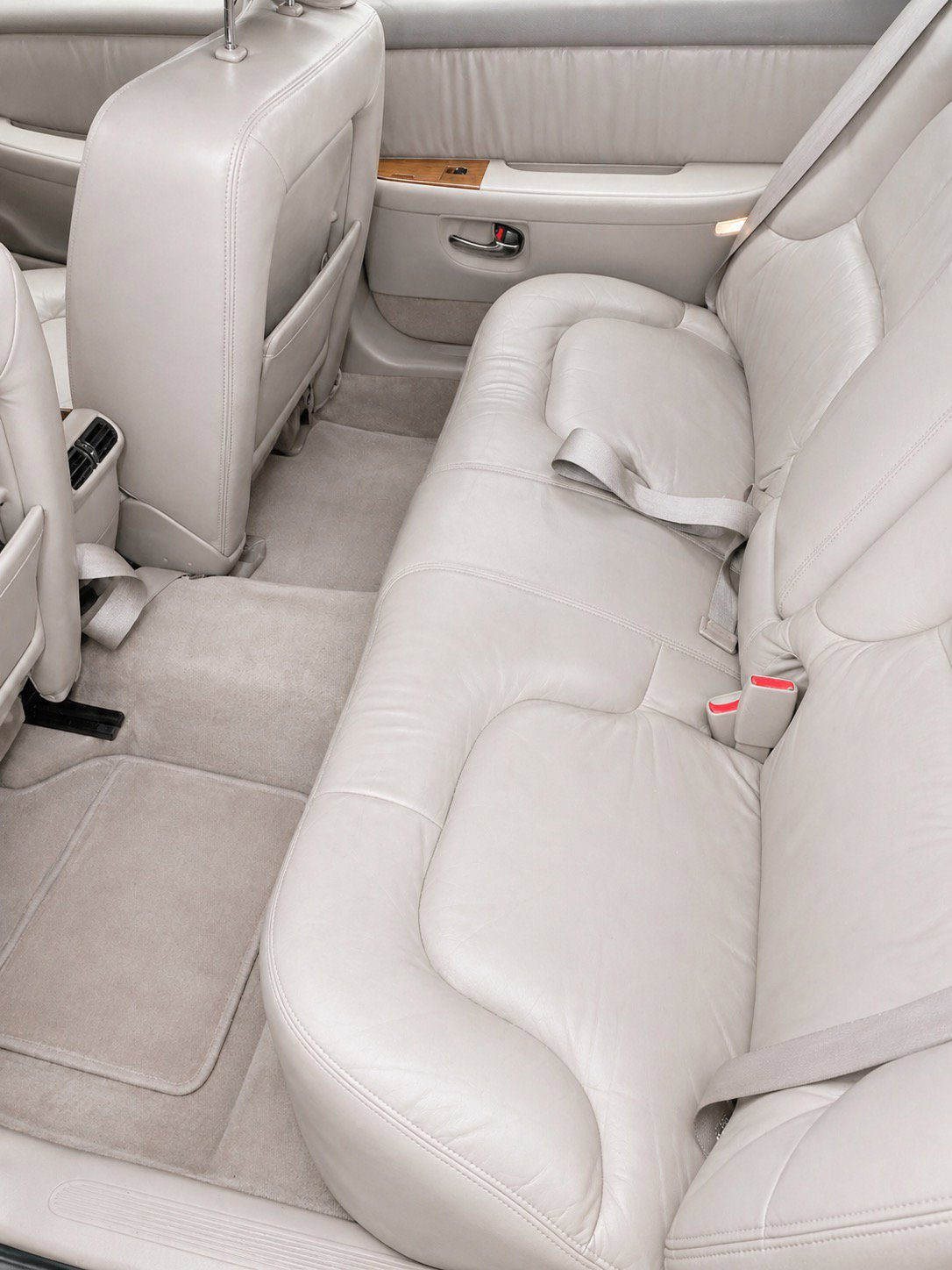 Used 2002 Buick Park Avenue FWD image 8
