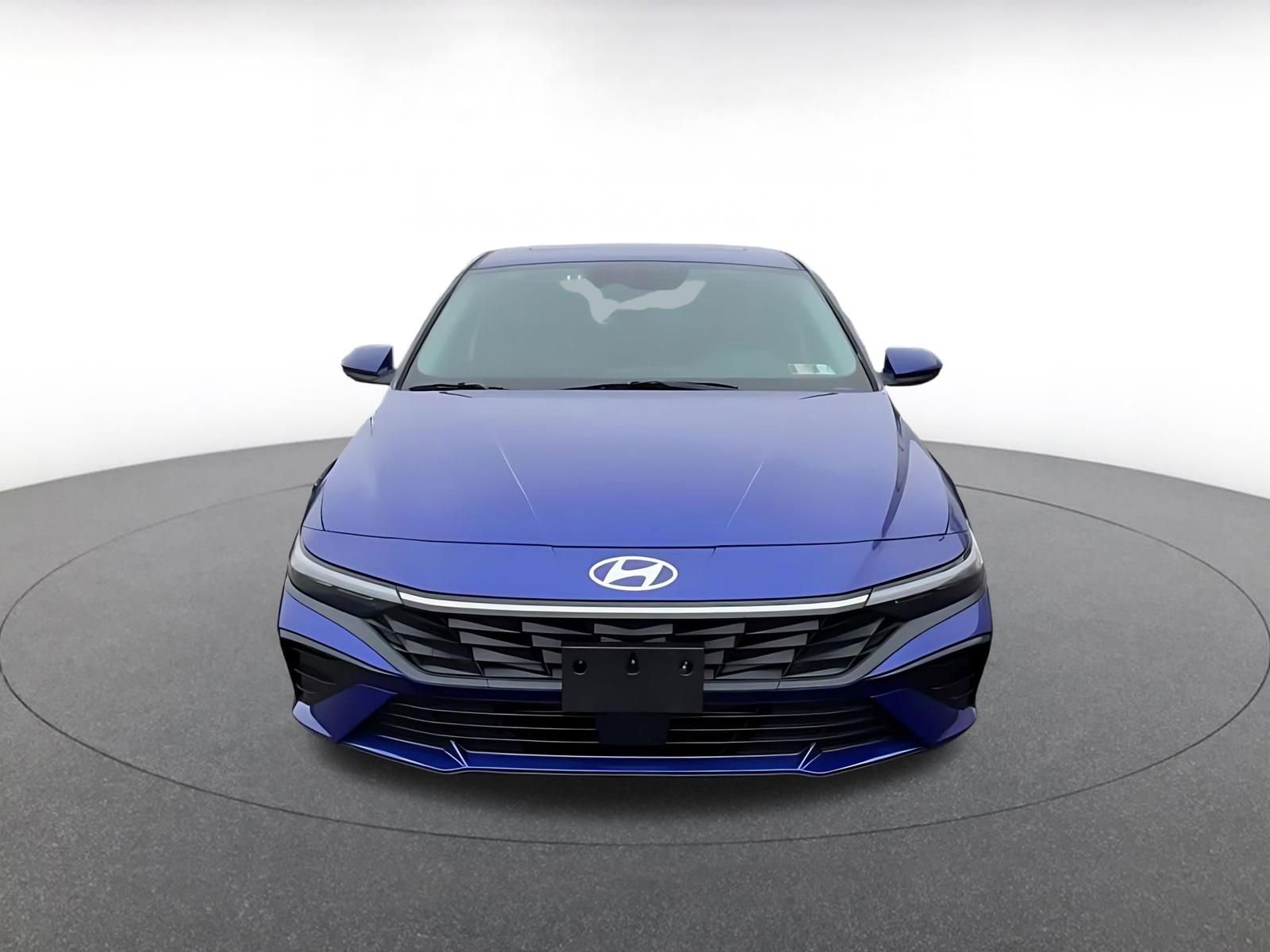 Used 2025 Hyundai Elantra SEL image 5