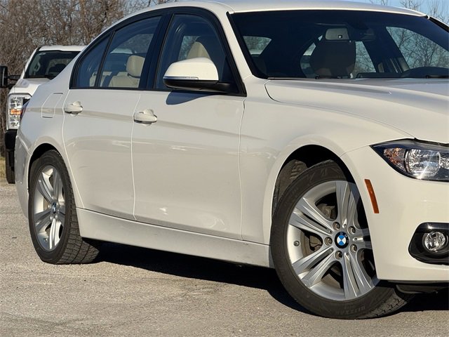 Used 2016 BMW 328i Sedan image 3