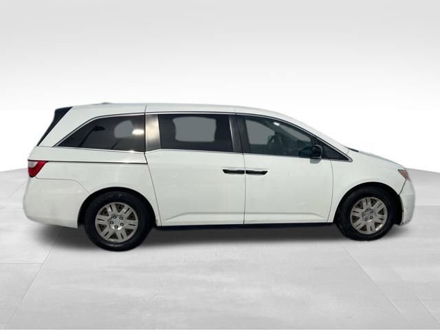 Used 2013 Honda Odyssey LX image 8