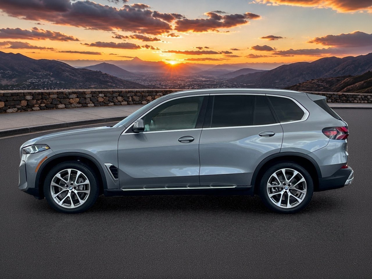 Used 2026 BMW X5 xDrive40i AWD/4WD image 3