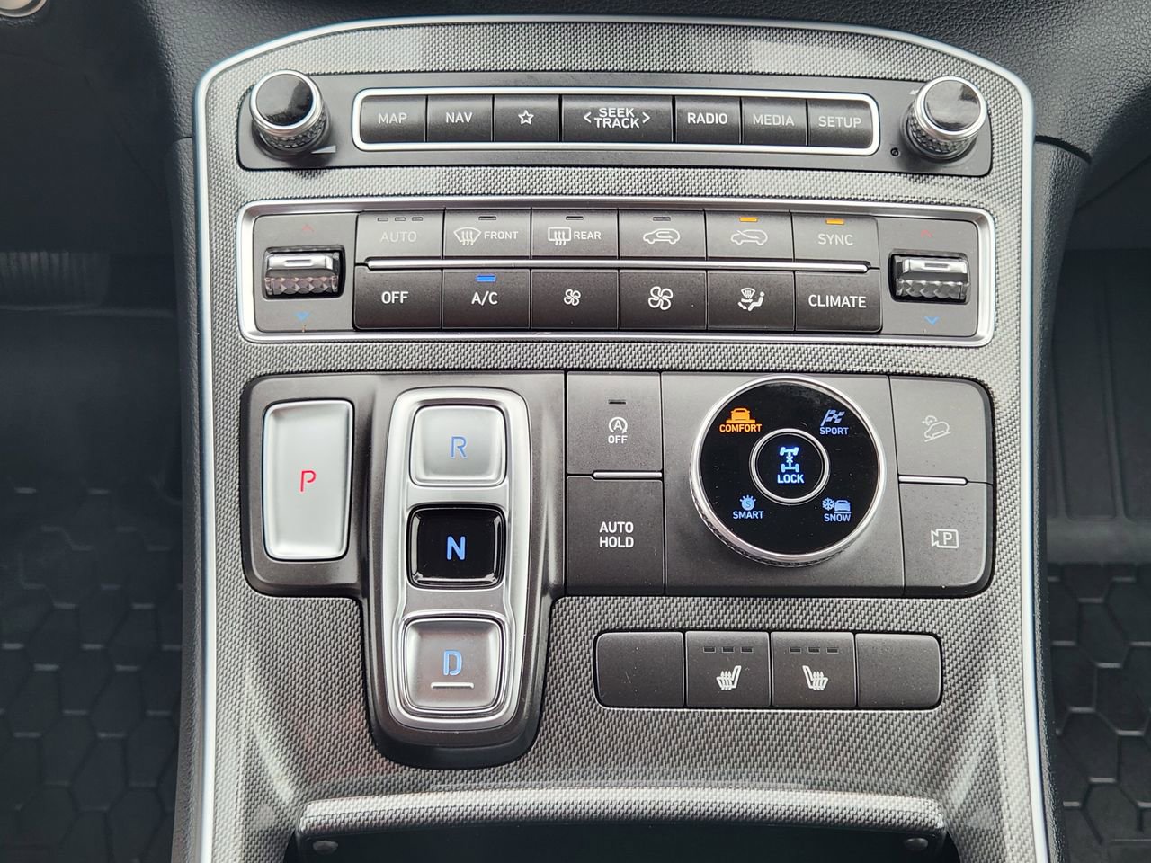 Used 2023 Hyundai Santa Fe SEL image 18