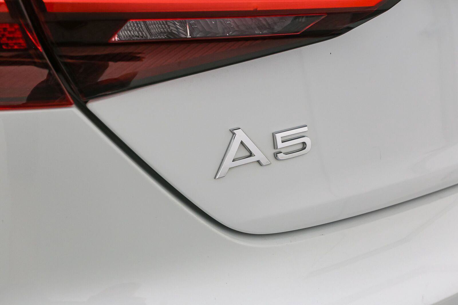 Used 2025 Audi A5 2.0T Premium Plus AWD/4WD image 12