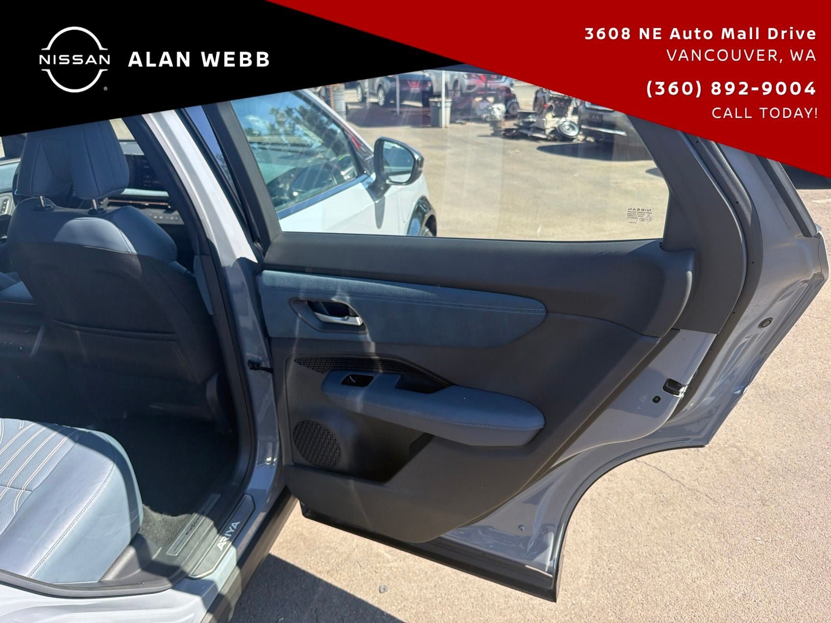Used 2024 Nissan Ariya AWD image 22