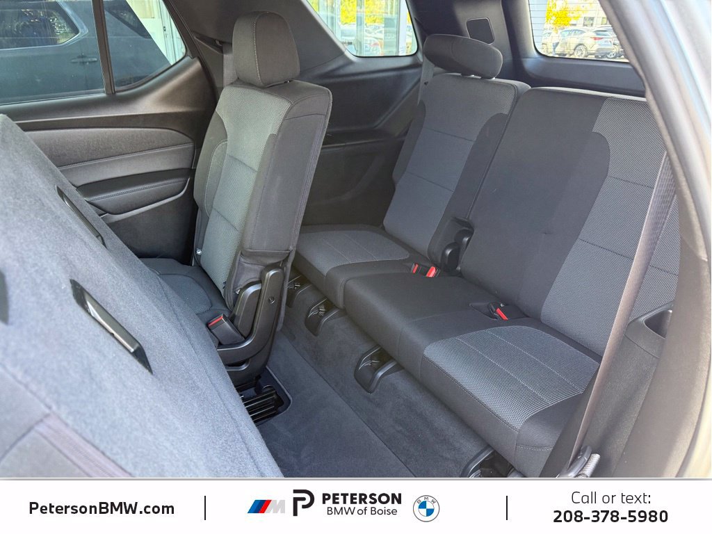 Used 2023 Chevrolet Traverse LT AWD/4WD image 16