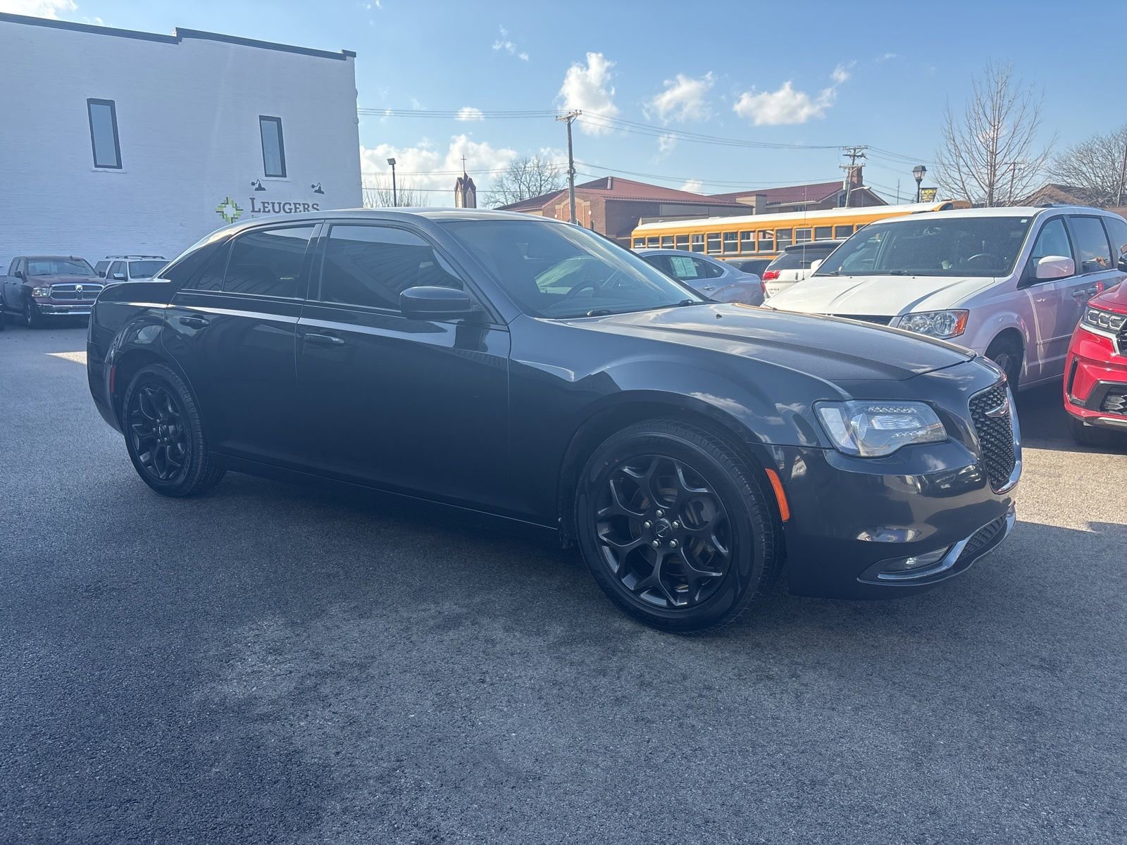 Used 2019 Chrysler 300 S image 6